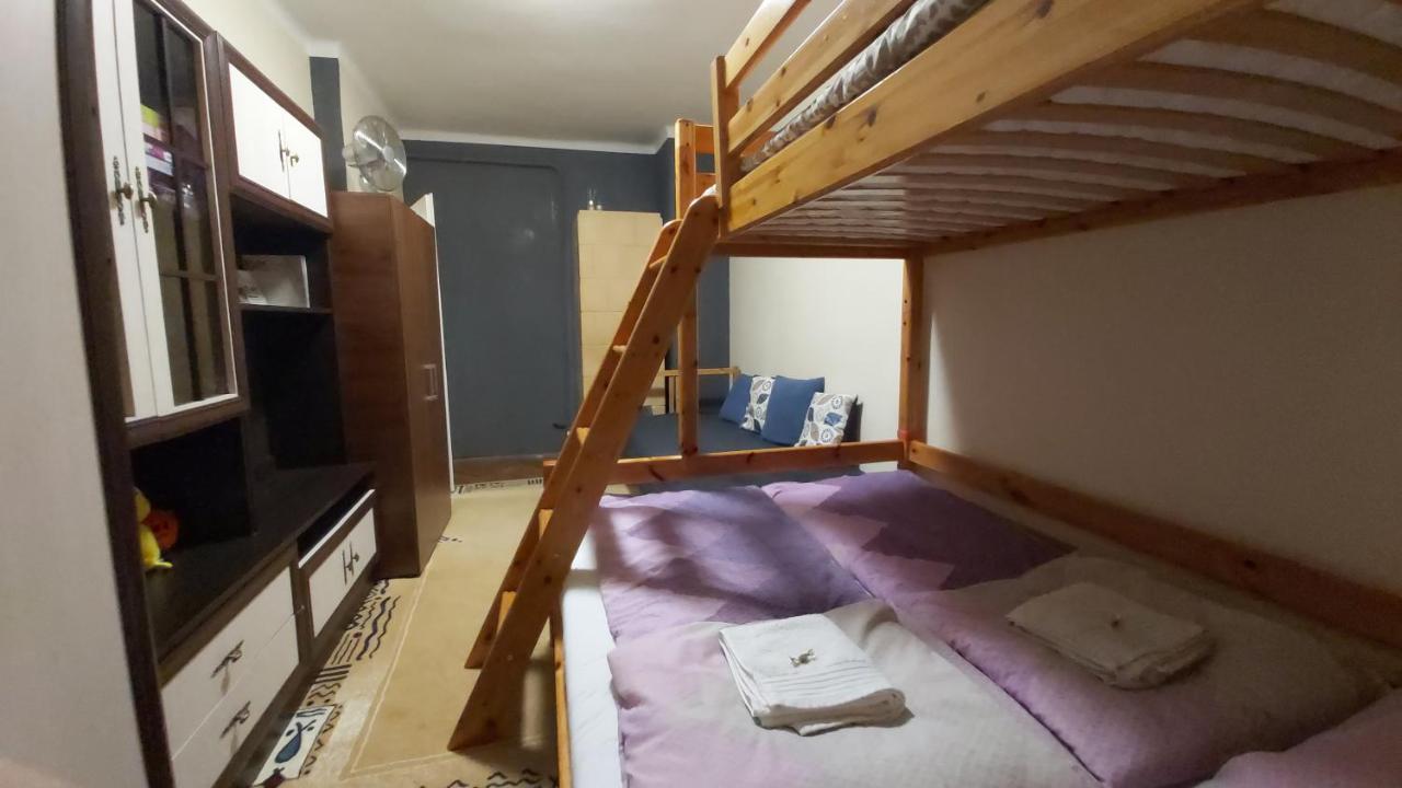 Tisza-Parti Napfeny Apartman 塞格德 外观 照片